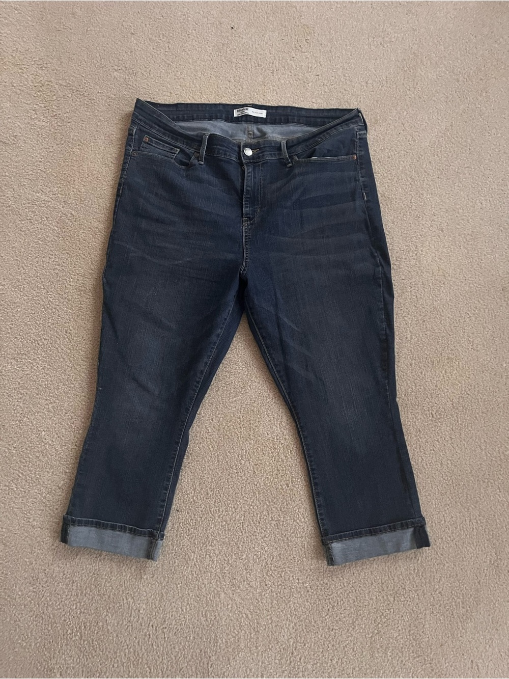 Signature by Levi Strauss Dark Indigo Cropped Ankle Jeans